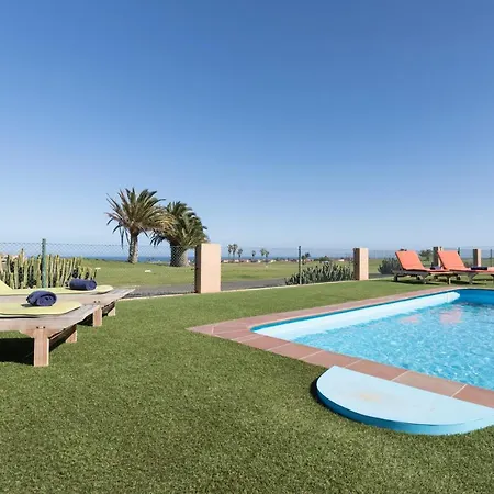 Villa Caleta Beach&golf