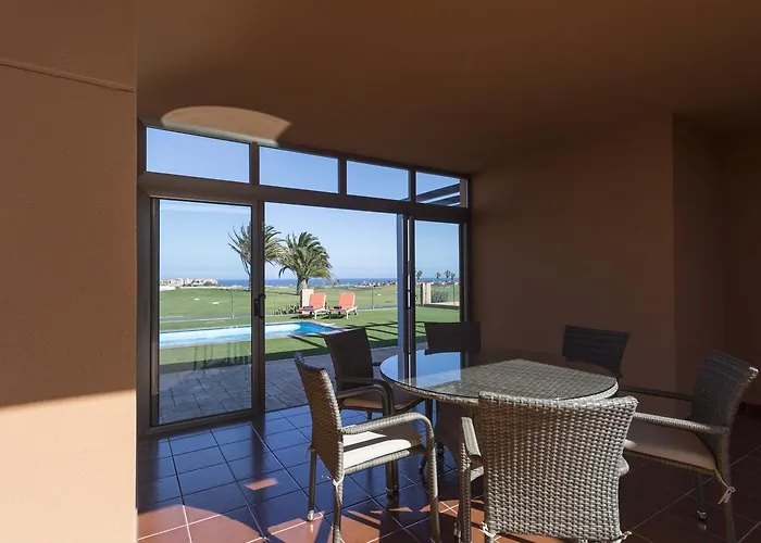 Caleta Beach & Golf فيلة